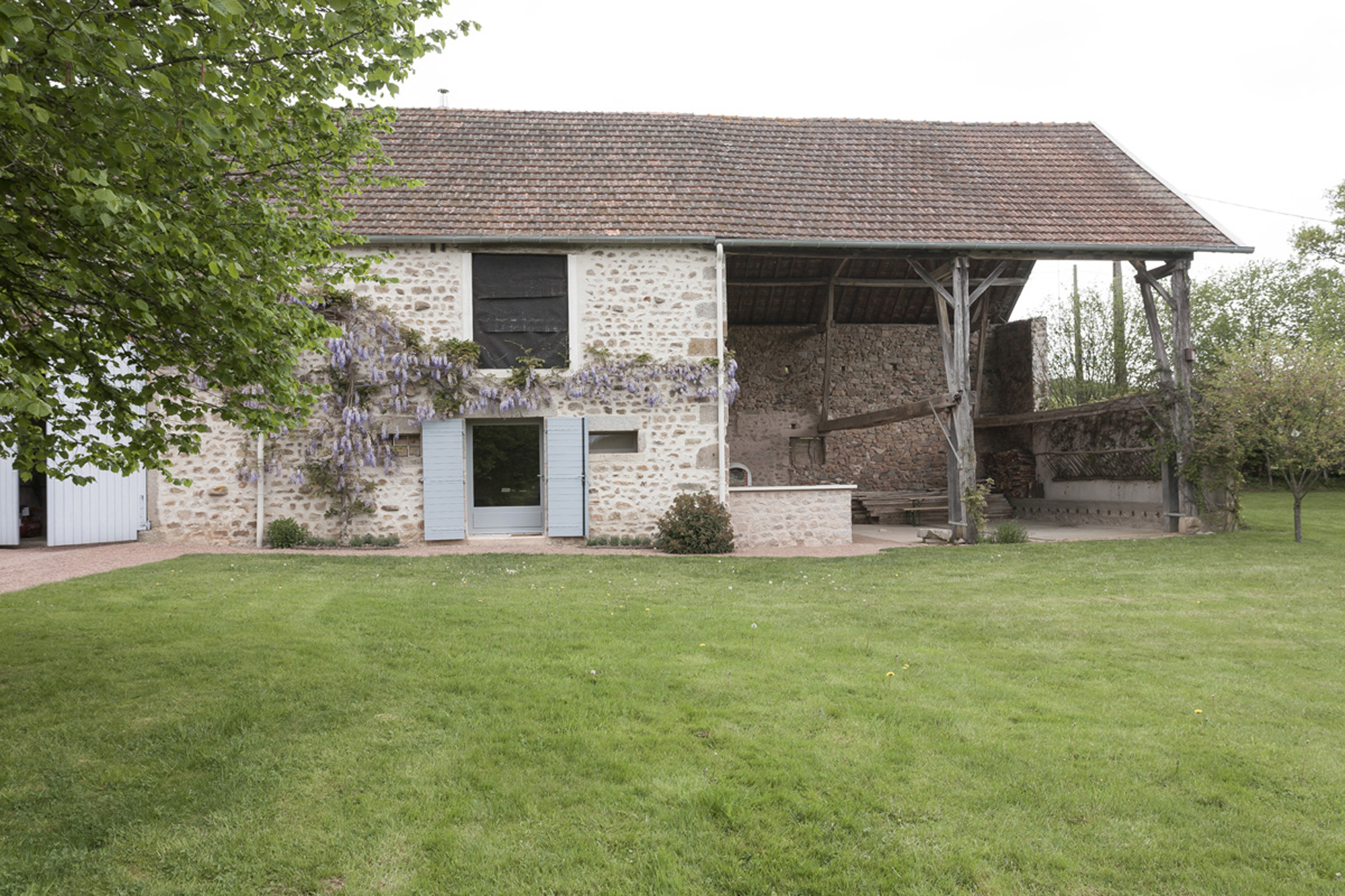maison-dans-le-morvan-atelier-correia